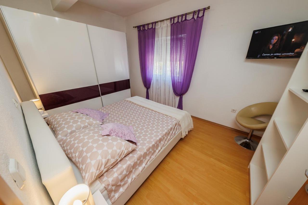 Apartman Marija Apartment คาชเตลา ภายนอก รูปภาพ